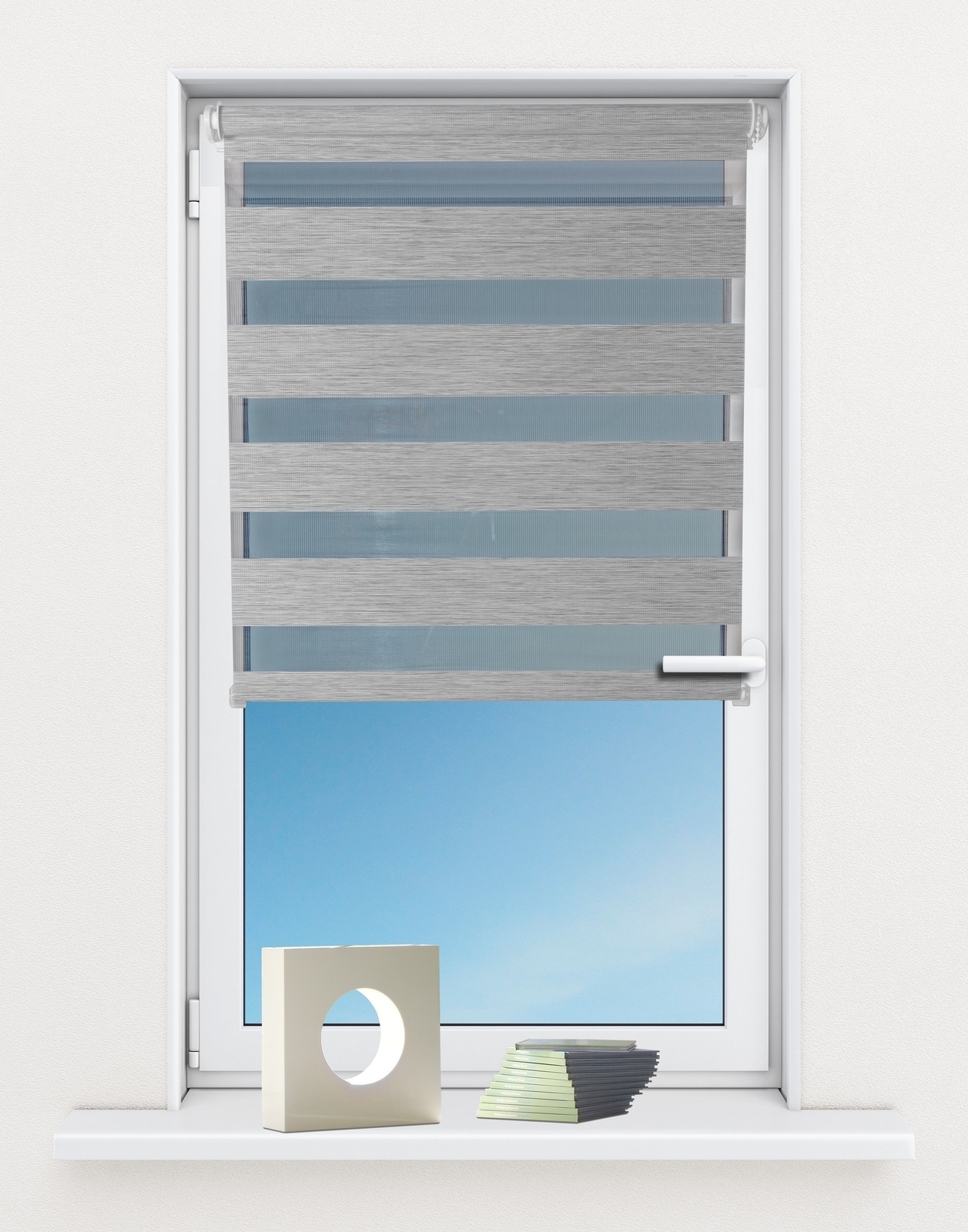 Doppelrollo meliert am Fenster