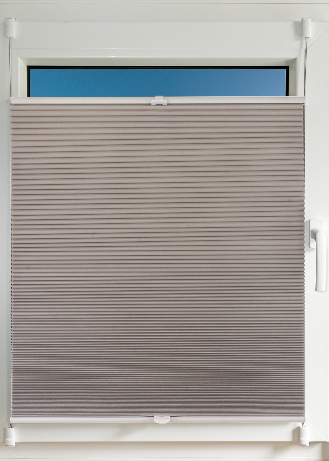 Wabenplissee Klemmfix am Fenster